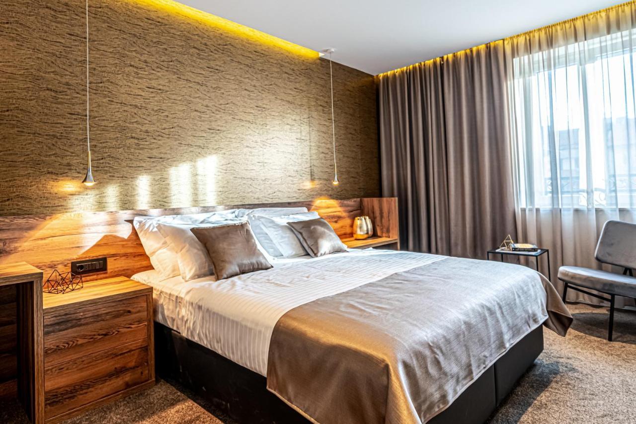 Calma Luxury Rooms Сплит Экстерьер фото